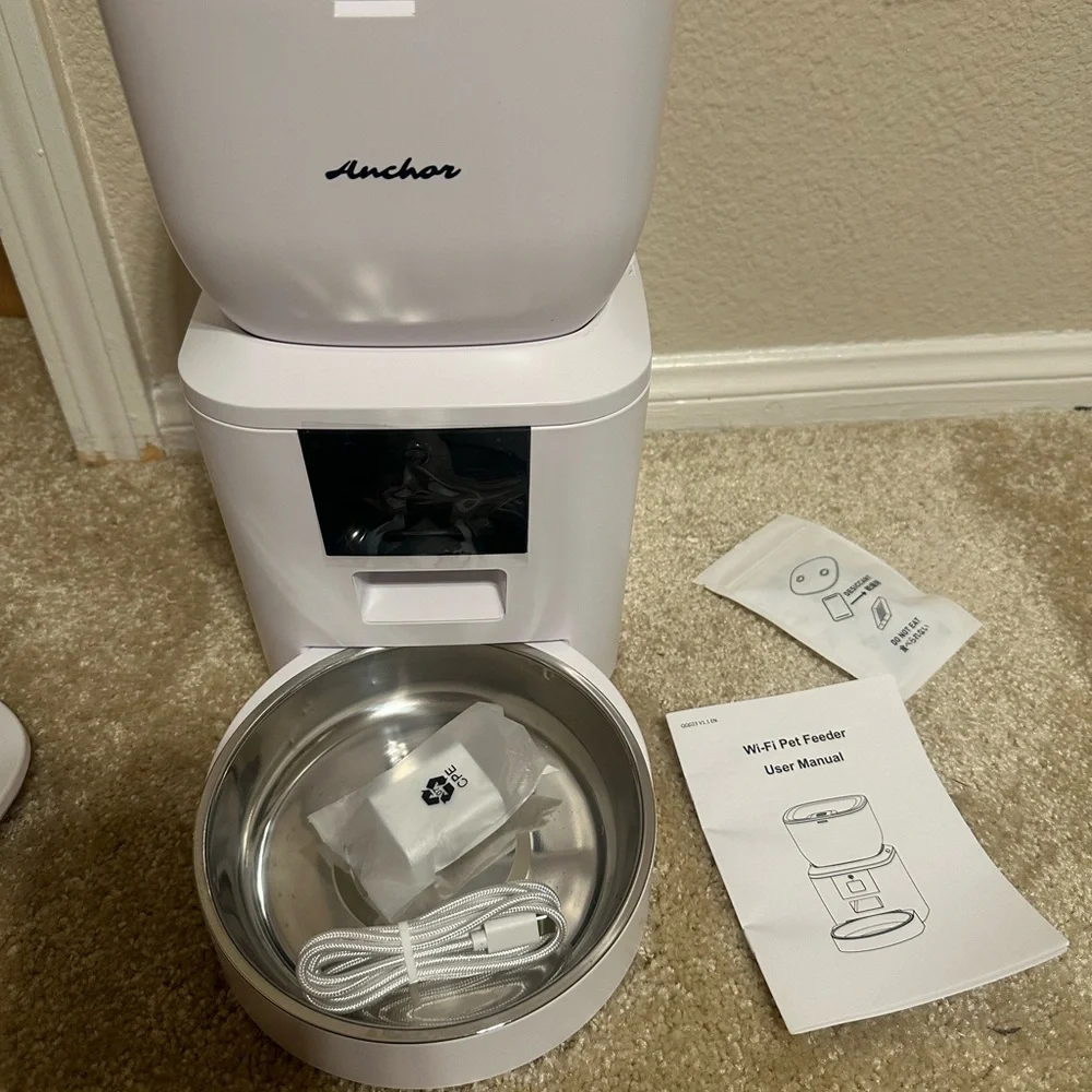Anchor Automatic Dog Feeder - White and Silver